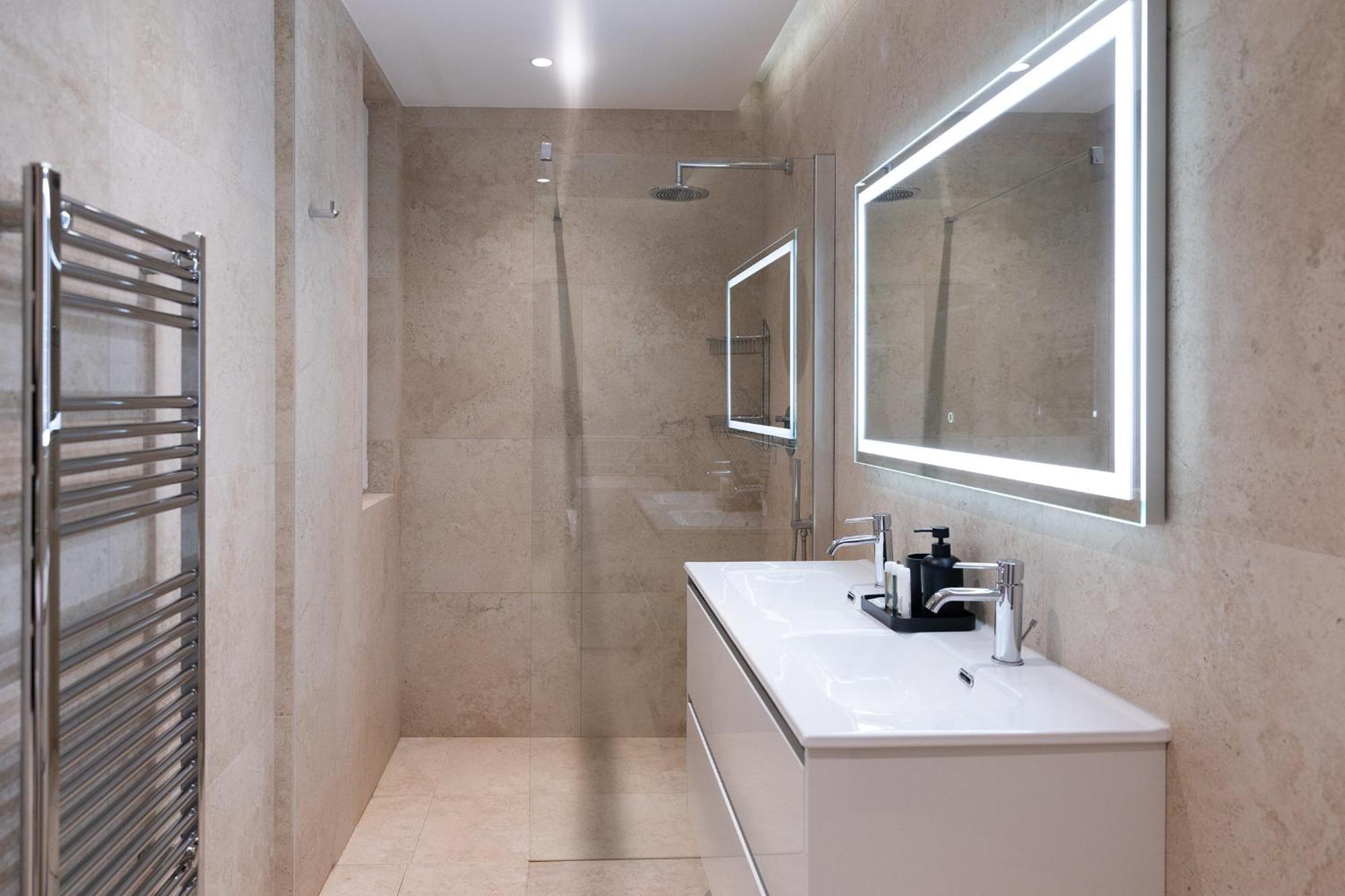 Florette Suite 1Br With Stunning Lounge Terrace By Arcobnb Floriana Eksteriør billede