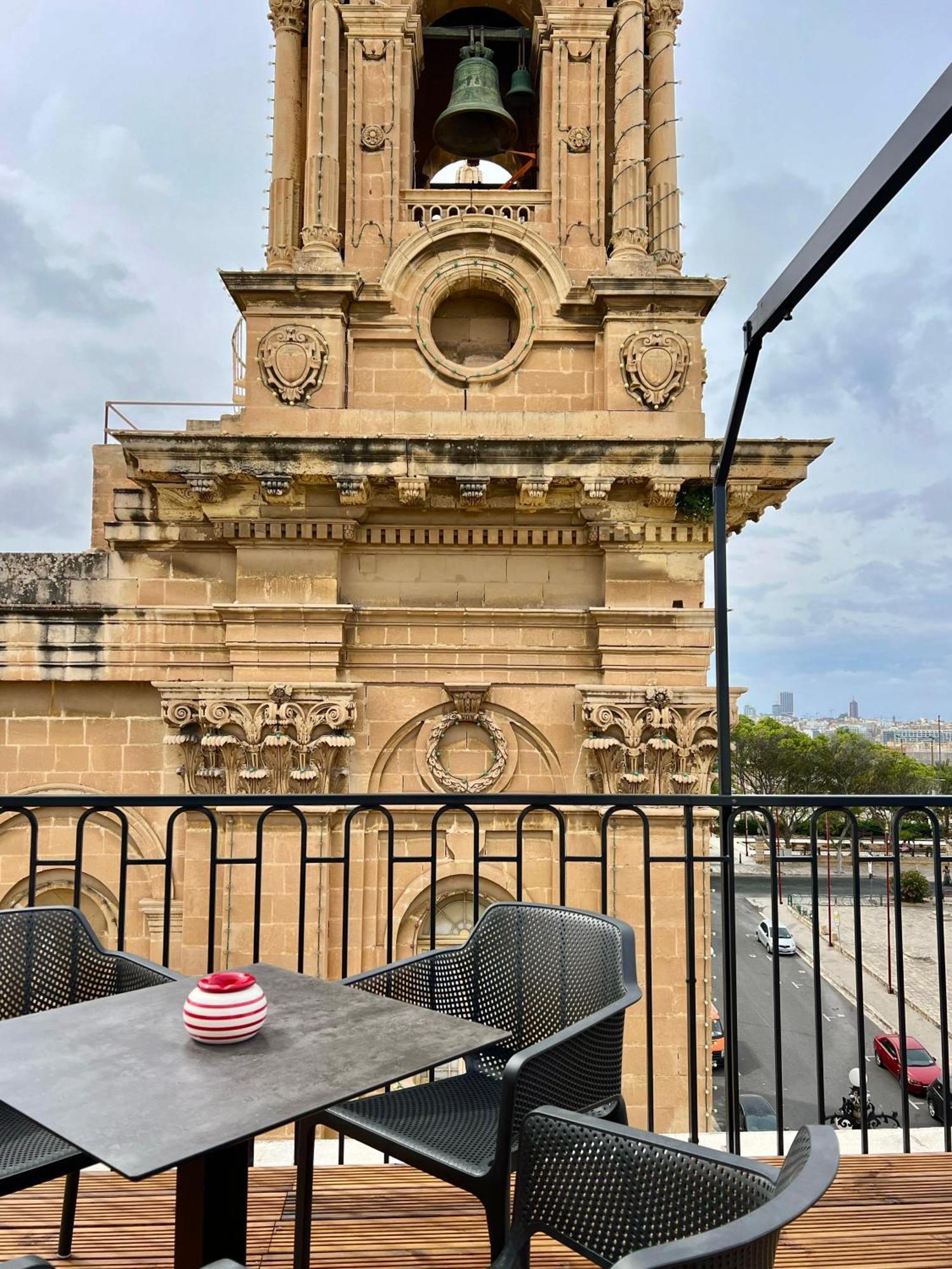 Florette Suite 1Br With Stunning Lounge Terrace By Arcobnb Floriana Eksteriør billede
