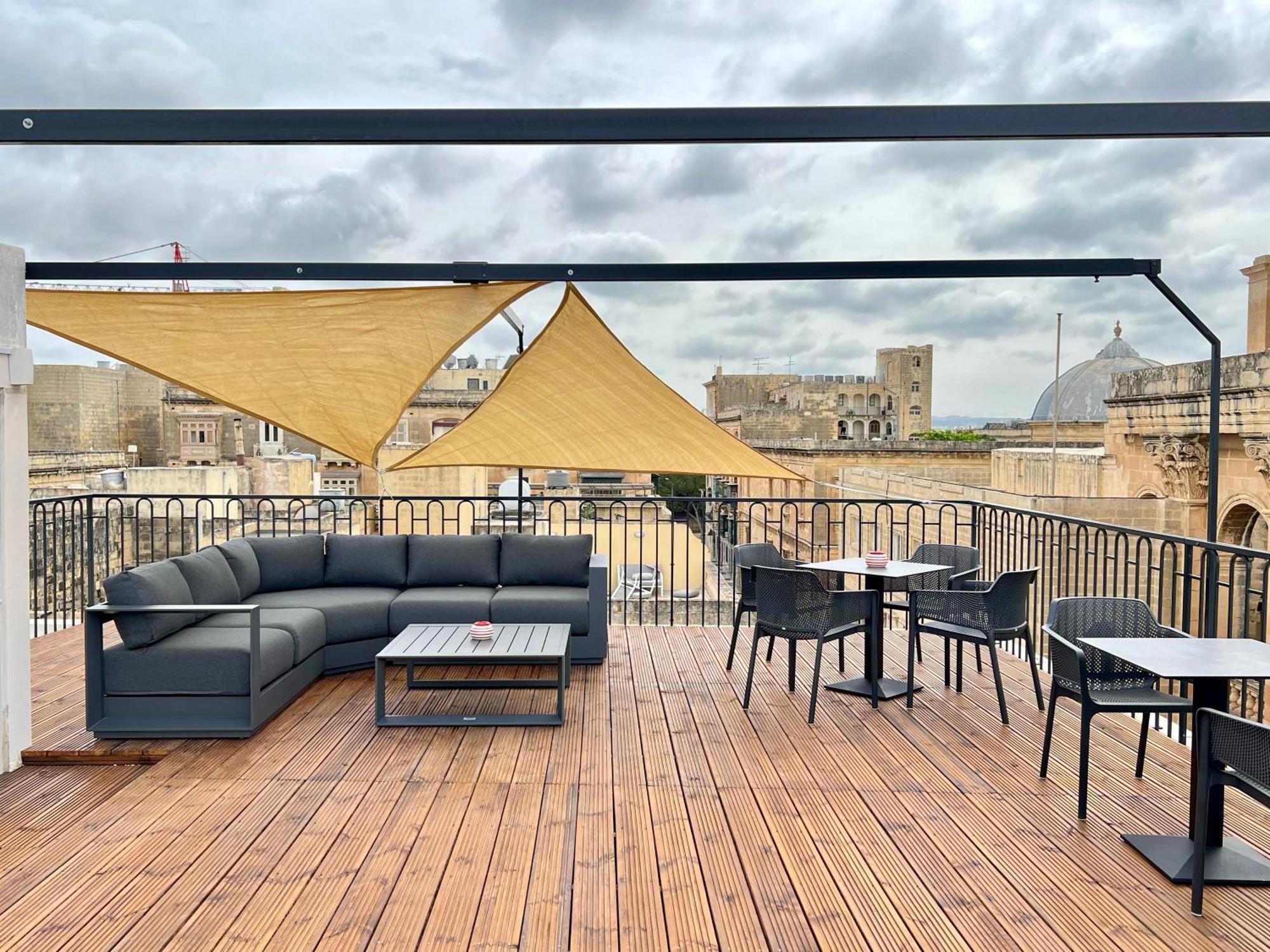 Florette Suite 1Br With Stunning Lounge Terrace By Arcobnb Floriana Eksteriør billede